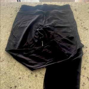 Allbirds Workout Leggings. Set of 3, 2 black and 1 maroon.